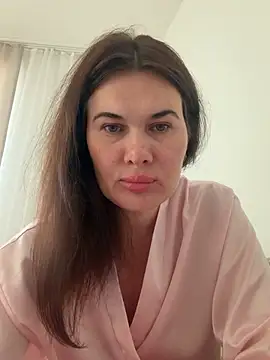 Snapshot of Sophie_Virginia chatting on July 10, 2026, 7:03 pm Sophie Virginia online show from July 10, 2026, 7:03 pm