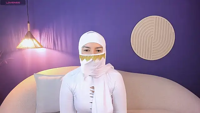 Naira Moon online show from July 6, 2026, 12:56 pm