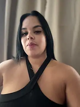 Snapshot of AliceStarshine chatting on January 10, 2026, 6:25 pm AliceStarshine online show from January 10, 2026, 6:25 pm