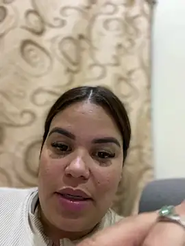 AliceStarshine online show from March 20, 2025, 2:40 am