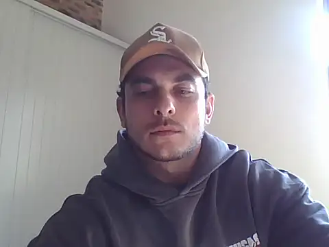 Marcelothegreek online show from July 4, 2026, 10:21 am