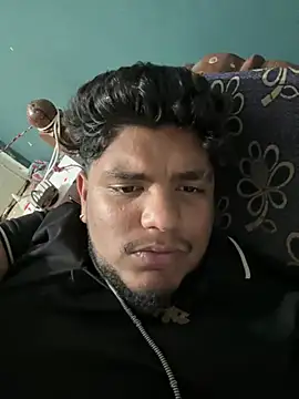 Snapshot of leonardo_jack chatting on July 9, 2026, 9:21 am leonardo jack online show from July 9, 2026, 9:21 am