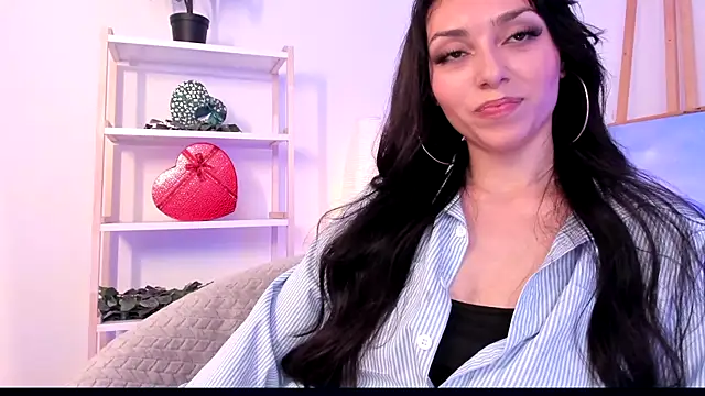 Kitty Prettyy online show from July 10, 2026, 7:19 am
