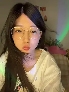 tina77x online show from July 10, 2026, 2:17 pm