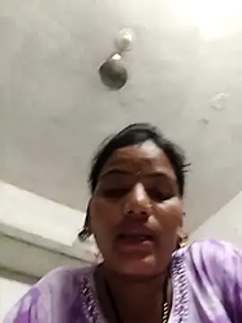 Snapshot of Sweet_Sapna90 chatting on July 27, 2026, 3:52 pm Sweet Sapna90 online show from July 27, 2026, 3:52 pm