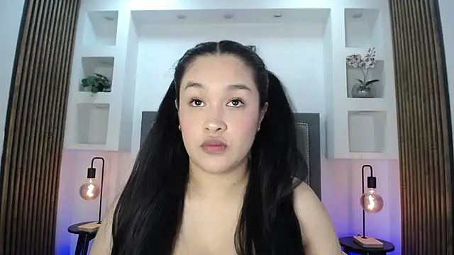 Clohe Jones online show from July 25, 2026, 1:17 pm