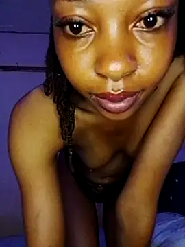 prettll5 online show from July 11, 2026, 11:05 pm
