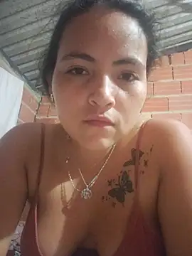 Leidy12 online show from August 4, 2026, 2:38 am