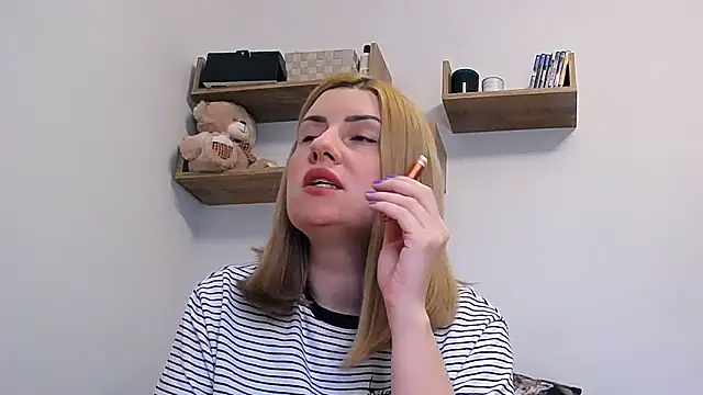 alisenties online show from March 15, 2026, 4:14 pm