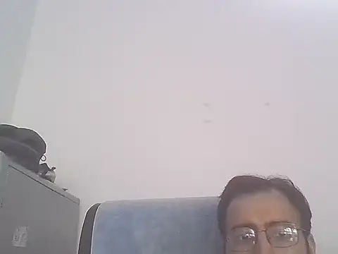 Snapshot of Dadybig01 chatting on July 14, 2026, 11:38 am Dadybig01 online show from July 14, 2026, 11:38 am