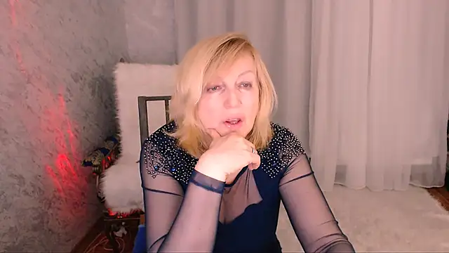 Samantha Si online show from March 18, 2026, 9:48 pm