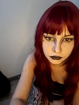 Snapshot of Lunera_azul chatting on July 15, 2026, 2:40 am Lunera azul online show from July 15, 2026, 2:40 am