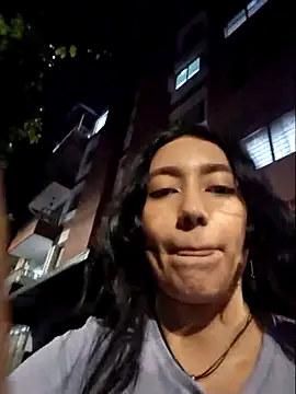 Evelyn outdoors online show from July 16, 2026, 2:08 am
