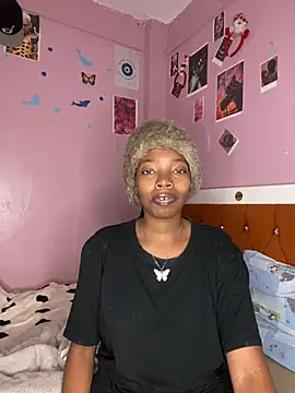 Courtney devon online show from July 17, 2026, 2:47 pm