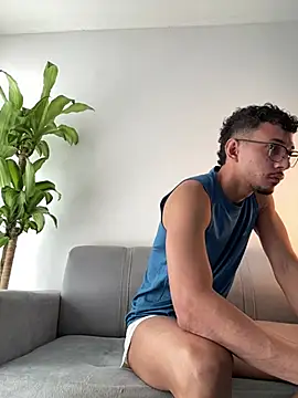 Phillip collinss online show from July 31, 2026, 1:32 pm