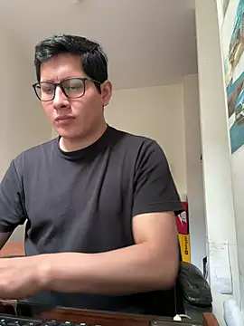 Steffano15 online show from July 17, 2026, 9:23 pm