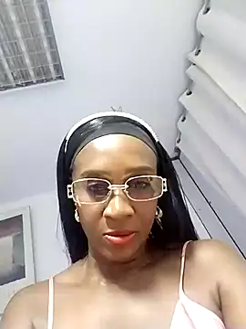 Snapshot of charlot24 chatting on July 20, 2026, 7:05 am charlot24 online show from July 20, 2026, 7:05 am