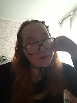 FionaDior online show from July 22, 2026, 2:08 pm