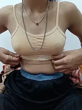 Snapshot of sexysalu33 chatting on August 6, 2026, 4:35 pm sexysalu33 online show from August 6, 2026, 4:35 pm