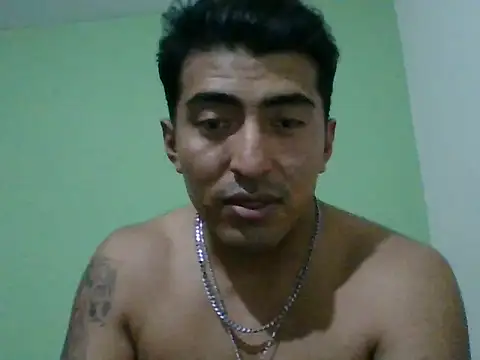 Snapshot of Rosaura212 chatting on August 2, 2026, 12:31 am Rosaura212 online show from August 2, 2026, 12:31 am