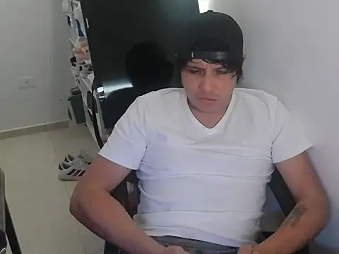 Davoosx online show from July 25, 2026, 6:36 pm