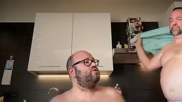 theitalianbear online show from July 19, 2026, 9:17 am