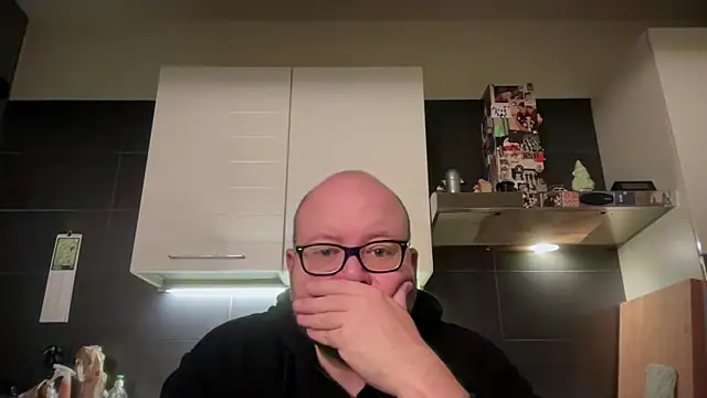 theitalianbear online show from March 3, 2026, 5:03 am