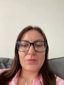 cutekittie123456 online show from July 28, 2026, 11:07 am
