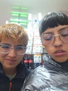 Cute hollywood1 online show from August 5, 2026, 11:37 am