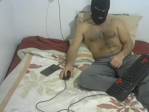 joaozinhobr online show from July 29, 2026, 4:39 pm