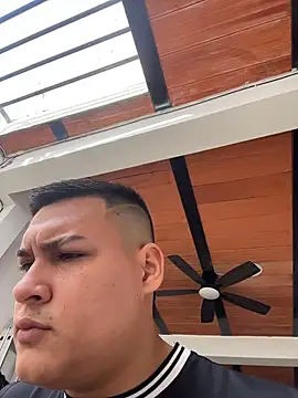 Cristopher 0 online show from July 29, 2026, 12:37 pm