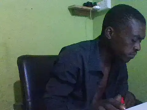 Snapshot of blakkvirus chatting on March 5, 2025, 3:40 am blakkvirus online show from March 5, 2025, 3:40 am