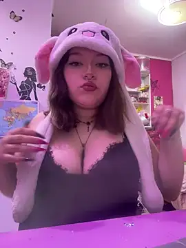 meimeiowo online show from July 29, 2026, 5:17 am