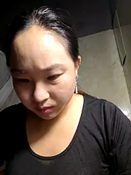loly2007 online show from August 3, 2026, 1:03 am