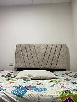 Alessandro naughty online show from July 31, 2026, 3:17 am