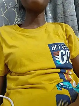 cute mayaaa online show from July 29, 2026, 9:47 pm