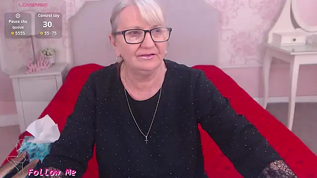 Snapshot of LadyAlana chatting on June 2, 2026, 9:48 pm LadyAlana online show from June 2, 2026, 9:48 pm
