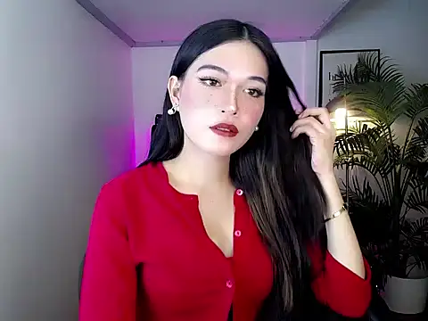 Snapshot of Enchantres_mikay chatting on August 2, 2026, 7:50 am Enchantres mikay online show from August 2, 2026, 7:50 am