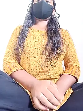 Snapshot of Hot_madhu5 chatting on August 2, 2026, 8:45 am Hot madhu5 online show from August 2, 2026, 8:45 am