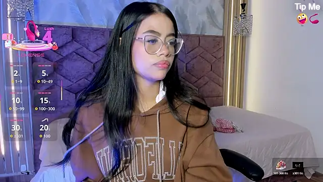 IamSussan online show from August 6, 2026, 3:34 am