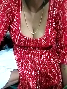 Dolly-baby21 online show from August 4, 2026, 4:00 pm