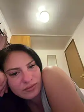 velvetluna92 online show from August 7, 2026, 8:04 pm