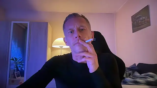 Snapshot of slaveboy2016@xh chatting on October 19, 2025, 2:14 am slaveboy2016xh online show from October 19, 2025, 2:14 am