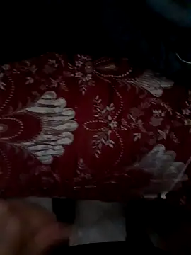 Snapshot of Demillvan chatting on November 26, 2025, 2:39 pm Demillvan online show from November 26, 2025, 2:39 pm