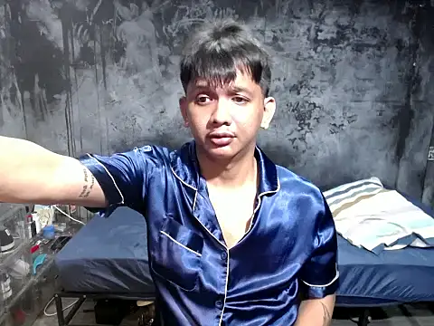 asianPinoy4you online show from October 13, 2025, 5:47 pm