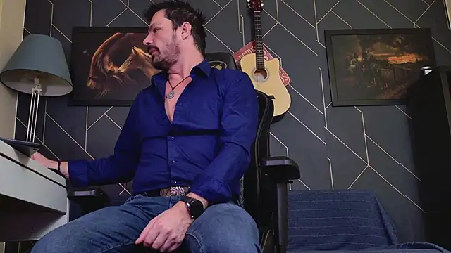 Snapshot of ChrisKox chatting on January 18, 2026, 2:48 am ChrisKox online show from January 18, 2026, 2:48 am