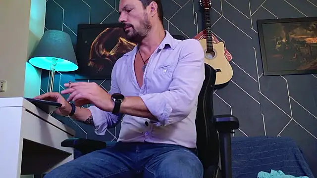 Snapshot of ChrisKox chatting on February 20, 2026, 6:26 am ChrisKox online show from February 20, 2026, 6:26 am