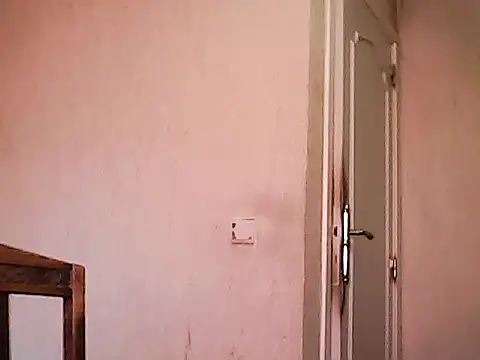 sissy sarah online show from February 14, 2026, 11:32 am