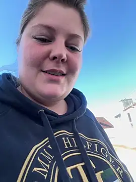 BootyLola online show from September 19, 2025, 7:56 am