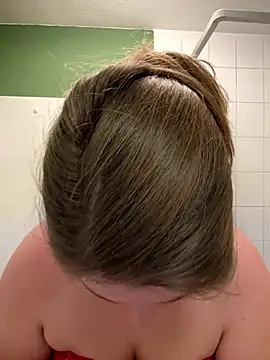 BootyLola online show from December 6, 2024, 8:10 am